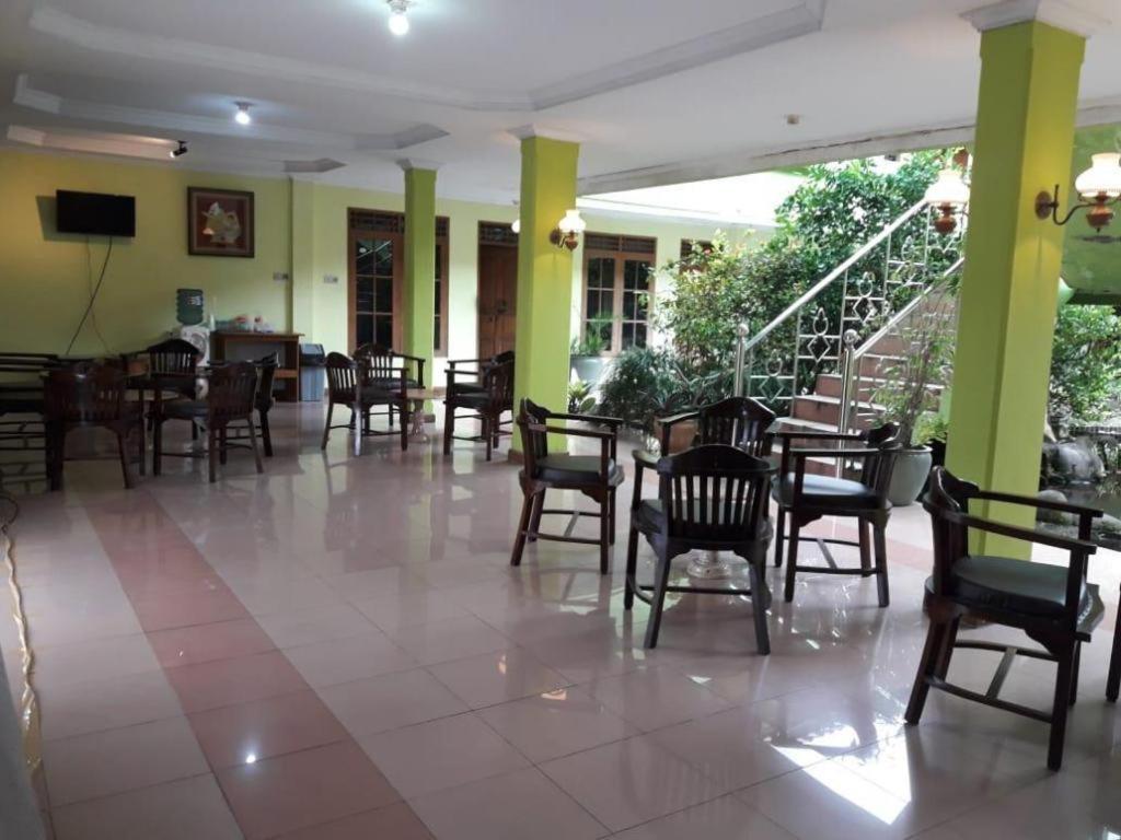 Hotel Puri Ageng Yogyakarta Exterior photo